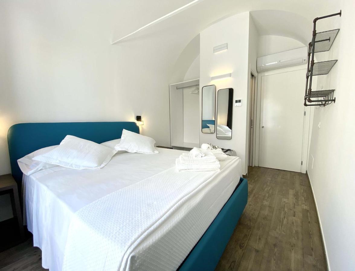 L'Ulivo Comfort Rooms 泰拉西尼 外观 照片
