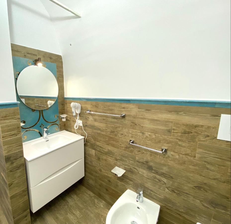 L'Ulivo Comfort Rooms 泰拉西尼 外观 照片
